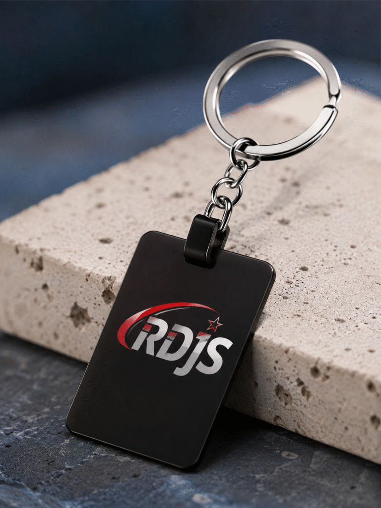 Keychain CUSTMIZE PRINT BRAND LOGO AND PERSON IMAGE IN LUCKNOW GIFTING ITEM PROVIDE BY GIFT.IMATMIND